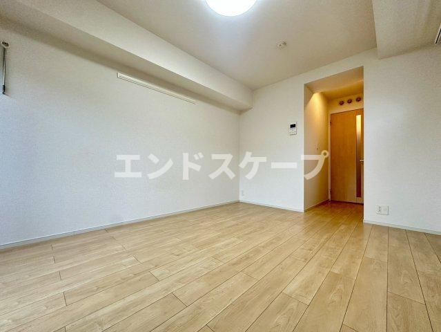 アンバー　レジデンスの居間・リビング|高崎、前橋のお部屋探しはエンドスケープまで！お客様の理想お聞かせ下さい♪