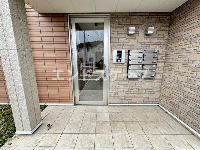 アンバー　レジデンスのエントランス|高崎、前橋のお部屋探しはエンドスケープまで！お客様の理想お聞かせ下さい♪