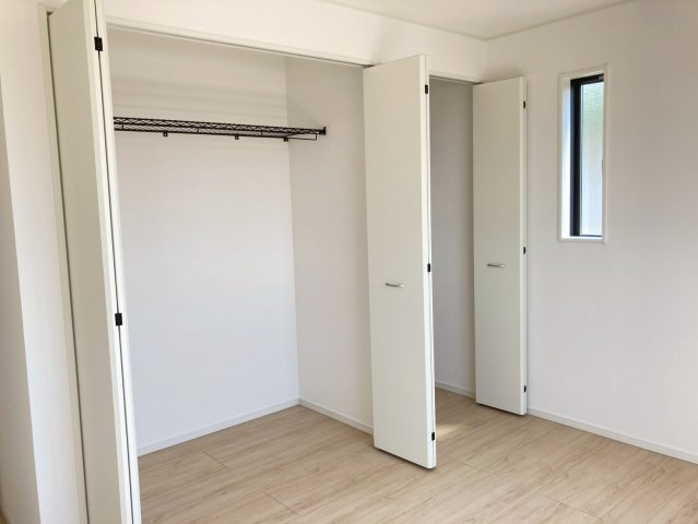 クレイドルガーデン松山市北吉田町 第2の収納