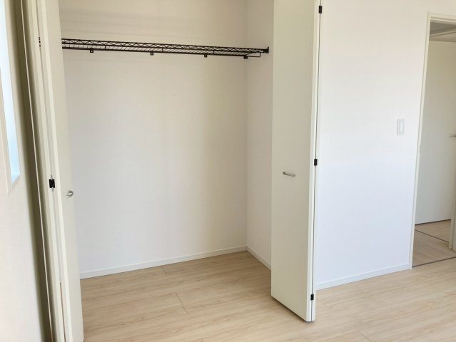 クレイドルガーデン松山市北吉田町 第2の収納