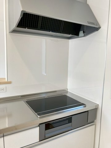 クレイドルガーデン松山市北吉田町 第2のキッチン