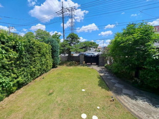 【庭】 | さいたま市北区宮原町中古戸建 | 和室からの広々としたお庭