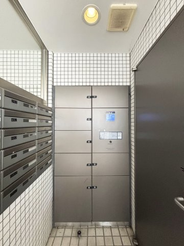 【その他共用部分】 | コンフォリア本駒込 | 宅配ボックス