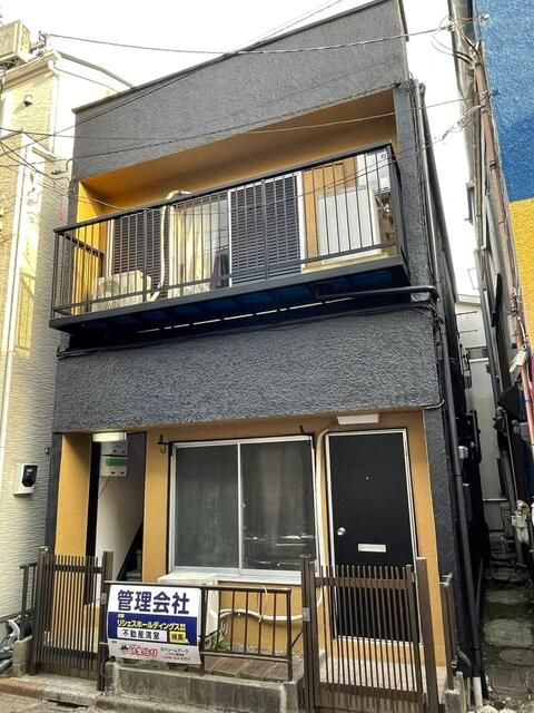 リシェス鶴間の外観
