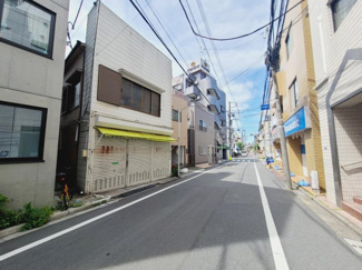 【前面道路含む現地写真】 | 新宿区西落合1丁目　宅地分譲　6280万円