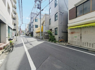 【前面道路含む現地写真】 | 新宿区西落合1丁目　宅地分譲　6280万円