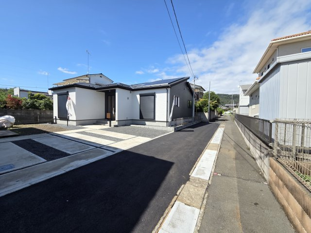 新築　太田市金山町2期　1号棟の前面道路含む現地写真|現地写真　東側前面道路幅員約4ｍ