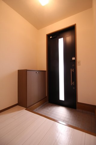 エステリーオA棟　の玄関