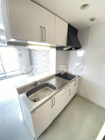 大阪市淀川区木川西１丁目の賃貸マンションのキッチン