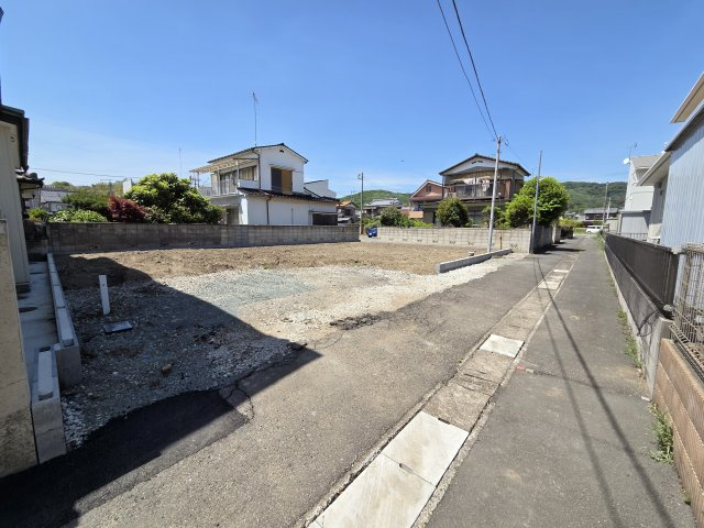 新築　太田市金山町2期　GRAFARE　１号棟	の前面道路含む現地写真|現地写真　東側接道幅員約4ｍ