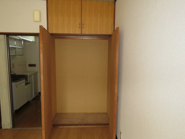 シャトルハイツの収納