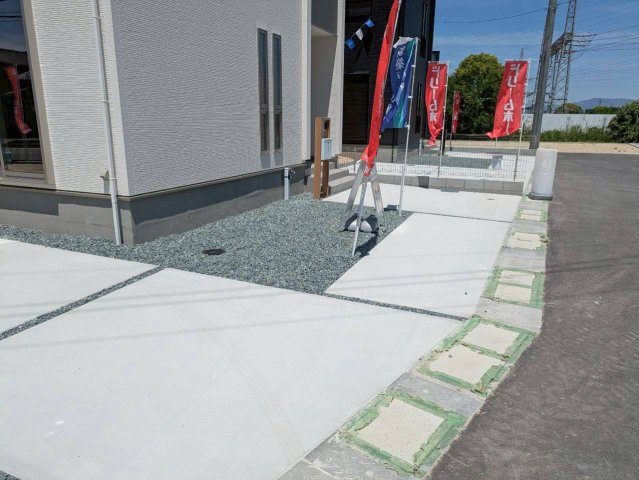 三潴郡大木町大字侍島の新築一戸建の駐車場