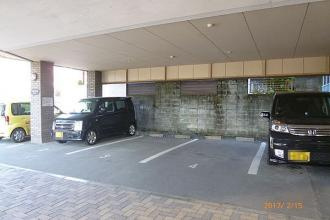 ヴェルデの駐車場