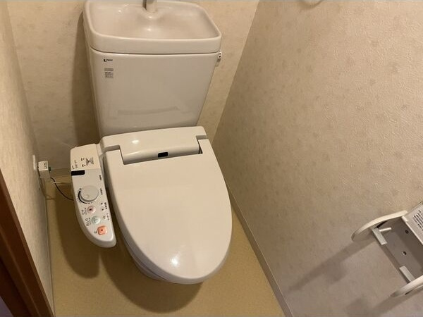アーバンポイント三好IIのトイレ
