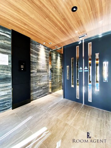 S-RESIDENCE浄心のエントランス