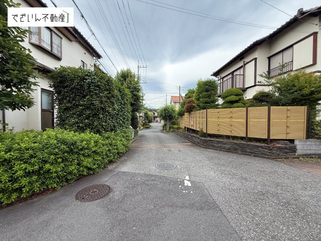 【前面道路含む現地写真】 | 東松山市旗立台　中古住宅   | 現地(2026年6月撮影)