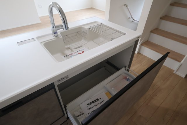 《仲介手数料無料》西東京市南町４丁目3-11新築一戸建てケイアイグレイス
