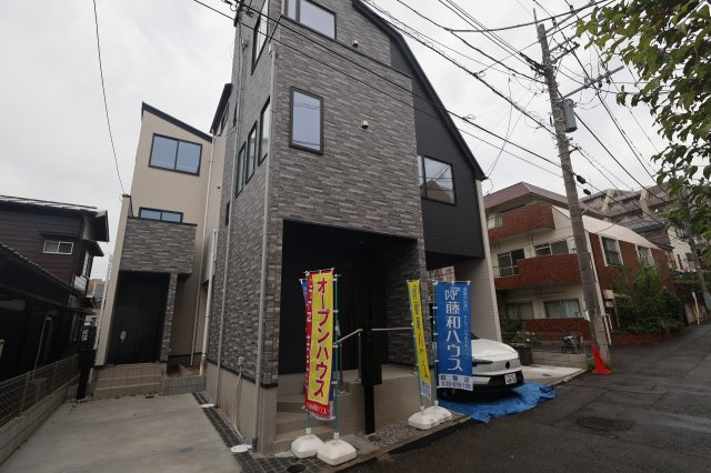 《仲介手数料無料》西東京市南町４丁目3-11新築一戸建てケイアイグレイスの外観|撮影日 2026年9月4日 10:40 曇り