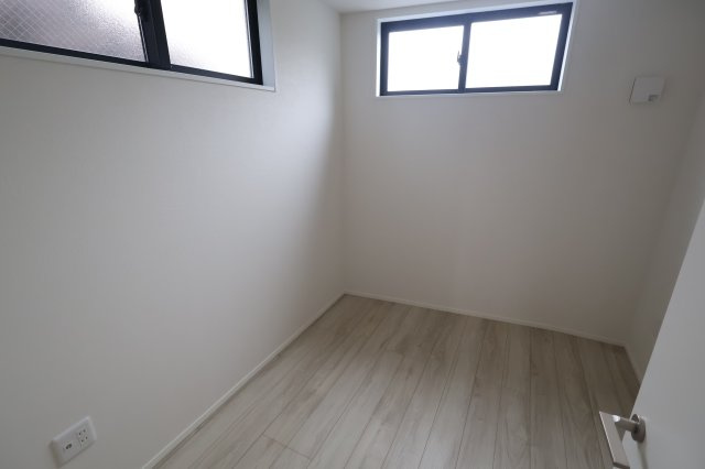 《仲介手数料無料》西東京市南町４丁目3-11新築一戸建てケイアイグレイスの洋室|1階 納戸扱い 4帖