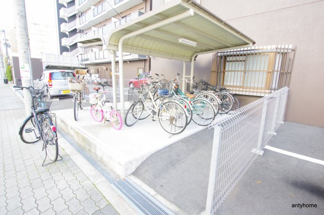 パークロッジ　仲介手数料無料の駐車場