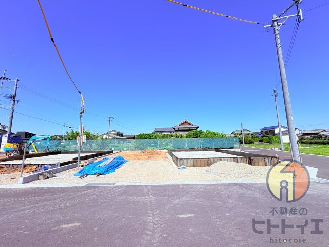 新築建売)八女市鵜池の前面道路含む現地写真