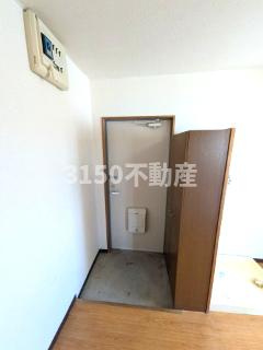 コーポコスモスの玄関