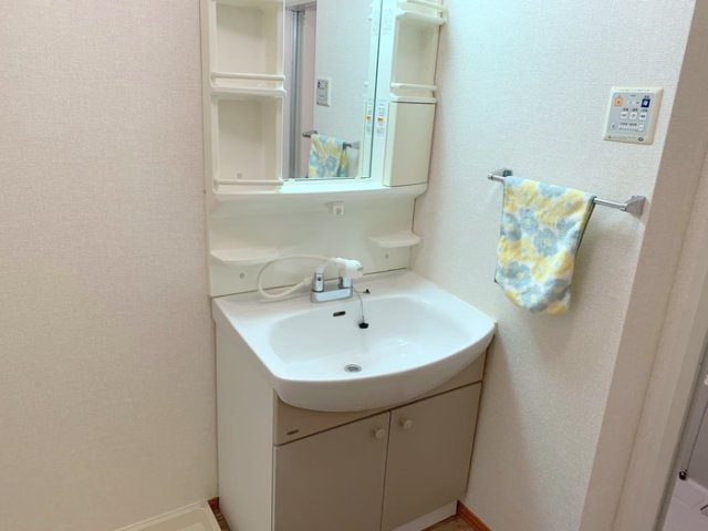 モンテカンパーニャ　Ｃ棟の洗面所