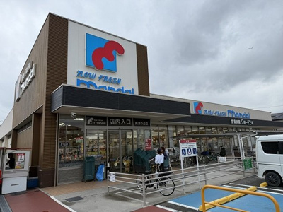 【周辺】 | ベル　エトワール | 万代南津の辺店様まで700m