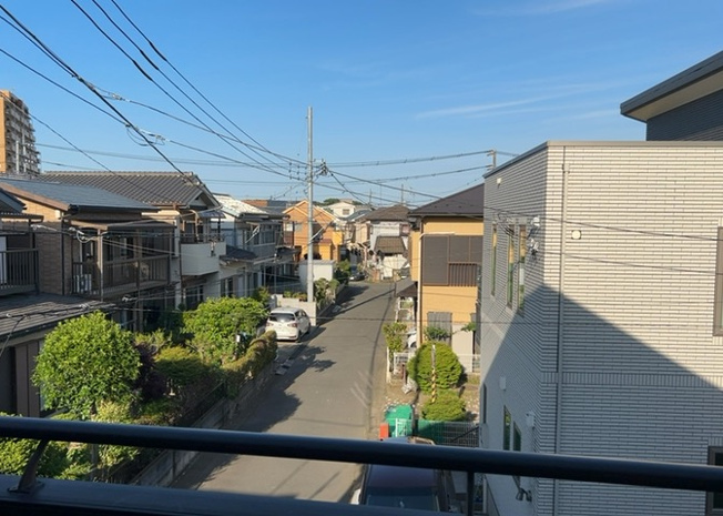 【展望】 | 眺望を気にして物件を探す場合、前面に建物が建っていないか現地で確認しましょう！前面に建物があると景色はもちろん、日当たりや風通しにも影響が出てきます。住んだ時のことを想像しながら現地見学をしましょう。