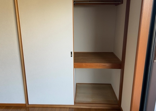 【収納】 | 家族構成や住宅環境によって収納の仕方は十人十色！キッチン、リビング、玄関、寝室など、部屋ごとのいろんな収納を使って自慢のお家にしませんか？物件をご内見する際は、収納の場所や数は事前チェックしましょう！