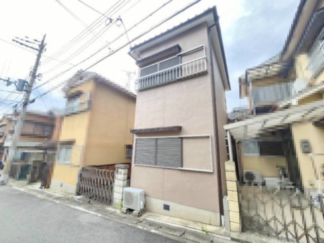 京都市伏見区羽束師鴨川町の外観|閑静な住宅街で住みやすい住環境です。