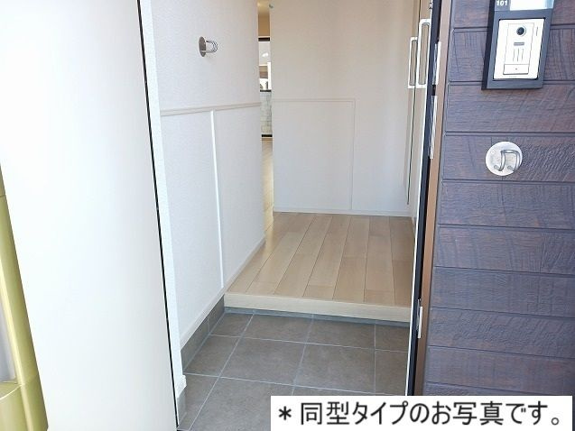 フェリーチェの玄関|シンプルで使いやすい玄関です