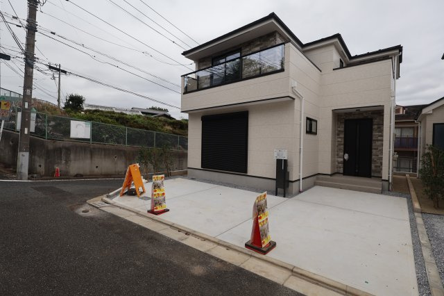 《仲介手数料無料》板橋区成増４丁目28-13新築一戸建てケイアイグレイスの外観|撮影日 2026年8月31日 16:00 曇り