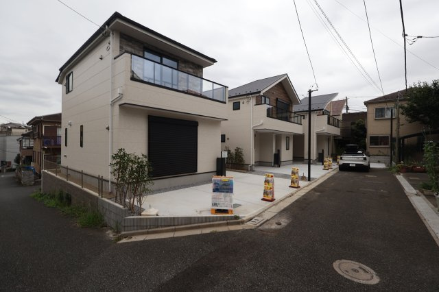 《仲介手数料無料》板橋区成増４丁目28-13新築一戸建てケイアイグレイスの外観