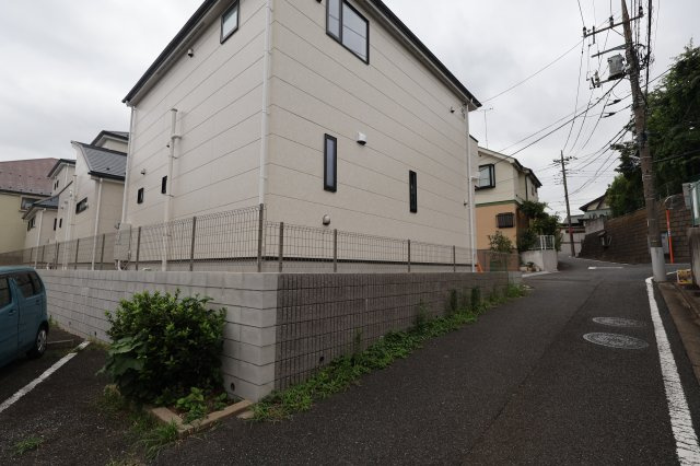 《仲介手数料無料》板橋区成増４丁目28-13新築一戸建てケイアイグレイスの外観