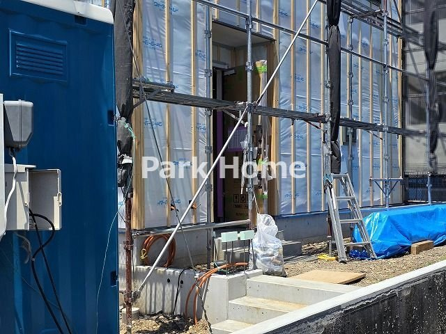 高知市朝倉西町 ⑥ 新築戸建ての玄関|2026.7月：建築中