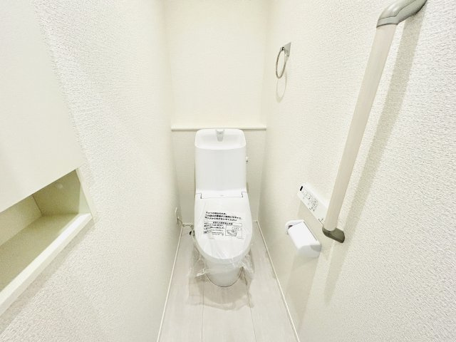 グラファーレ四街道鹿渡６期のトイレ|

