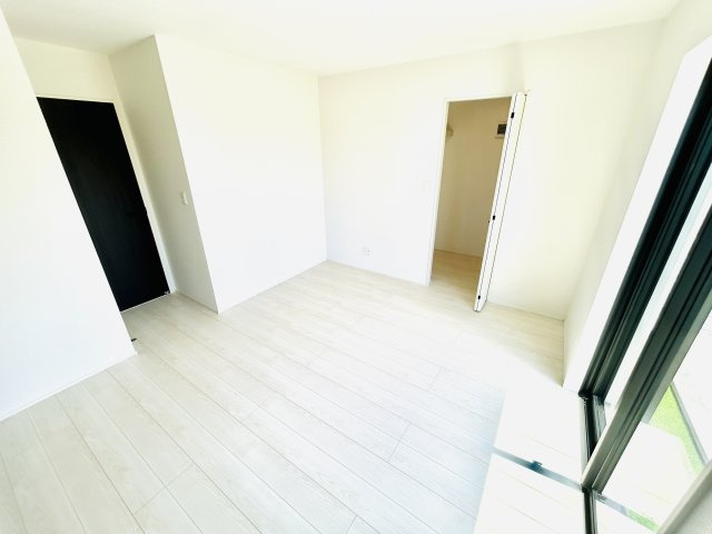 グラファーレ四街道鹿渡６期の洋室|
