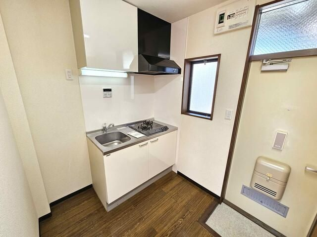 シティハイム久米川の玄関