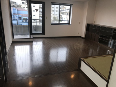 【居間・リビング】 | ローズマリーテラス