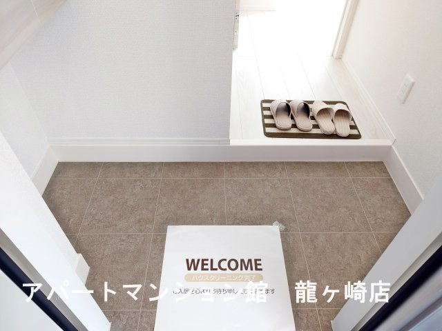 トリシア花水木 Ｍの玄関