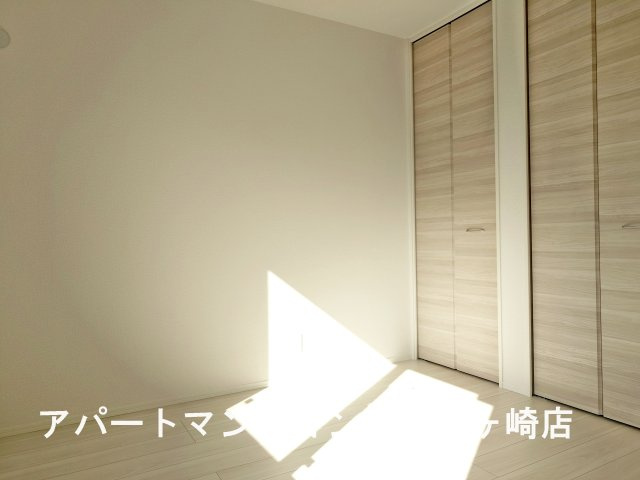 トリシア花水木 Ｙの寝室