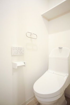 【トイレ】 | ilusion下曽根 | シンプルで使いやすいトイレです※写真は類似です