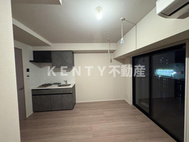 【寝室】 | シーズンフラッツ大森北三丁目 | 使い勝手のいい寝室です