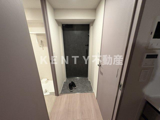 【玄関】 | シーズンフラッツ大森北三丁目 | 明るい玄関です