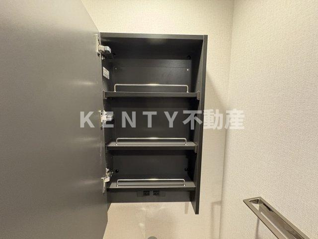 【収納】 | シーズンフラッツ大森北三丁目 | 小物を収納するのに便利です