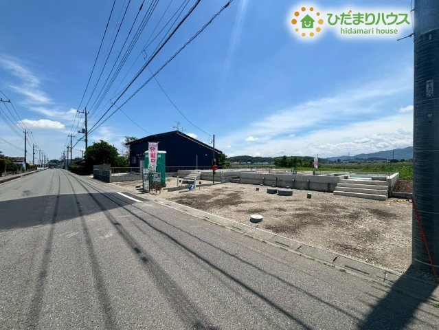 本庄市児玉町上真下　第2　新築一戸建て　クレイドルガーデン　01の駐車場