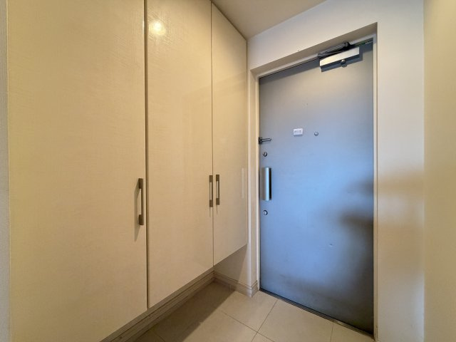 【玄関】 | ポレスター深谷弐番館