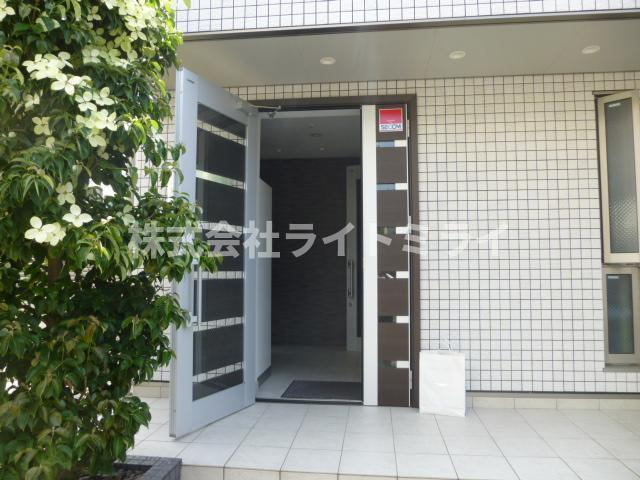 ラ・ベルクのエントランス| 