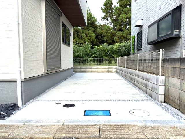 新築戸建て　流山市東初石3丁目の駐車場